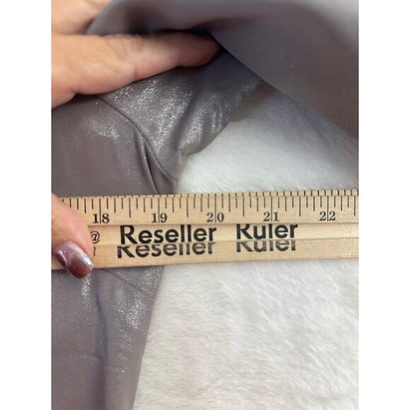 NWOT Boston Proper Women's Silver Top 4 Small Holiday Shimmer - Picture 4 of 7